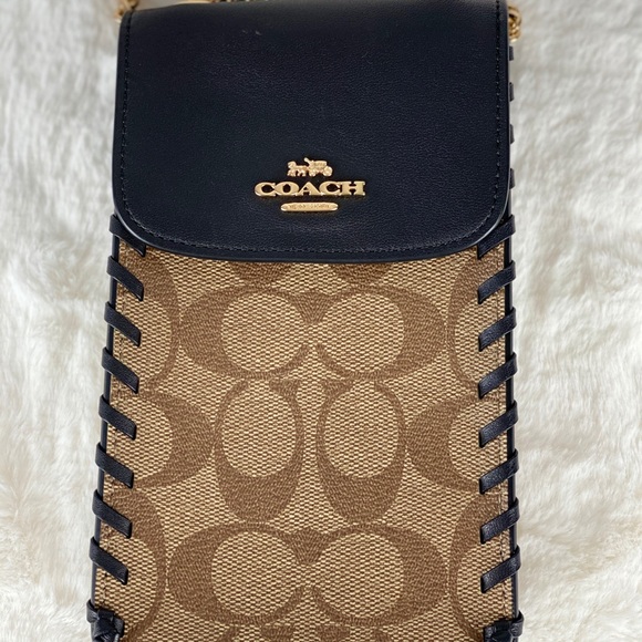Coach Handbags - NWT Coach signature Crossbody phone carrier